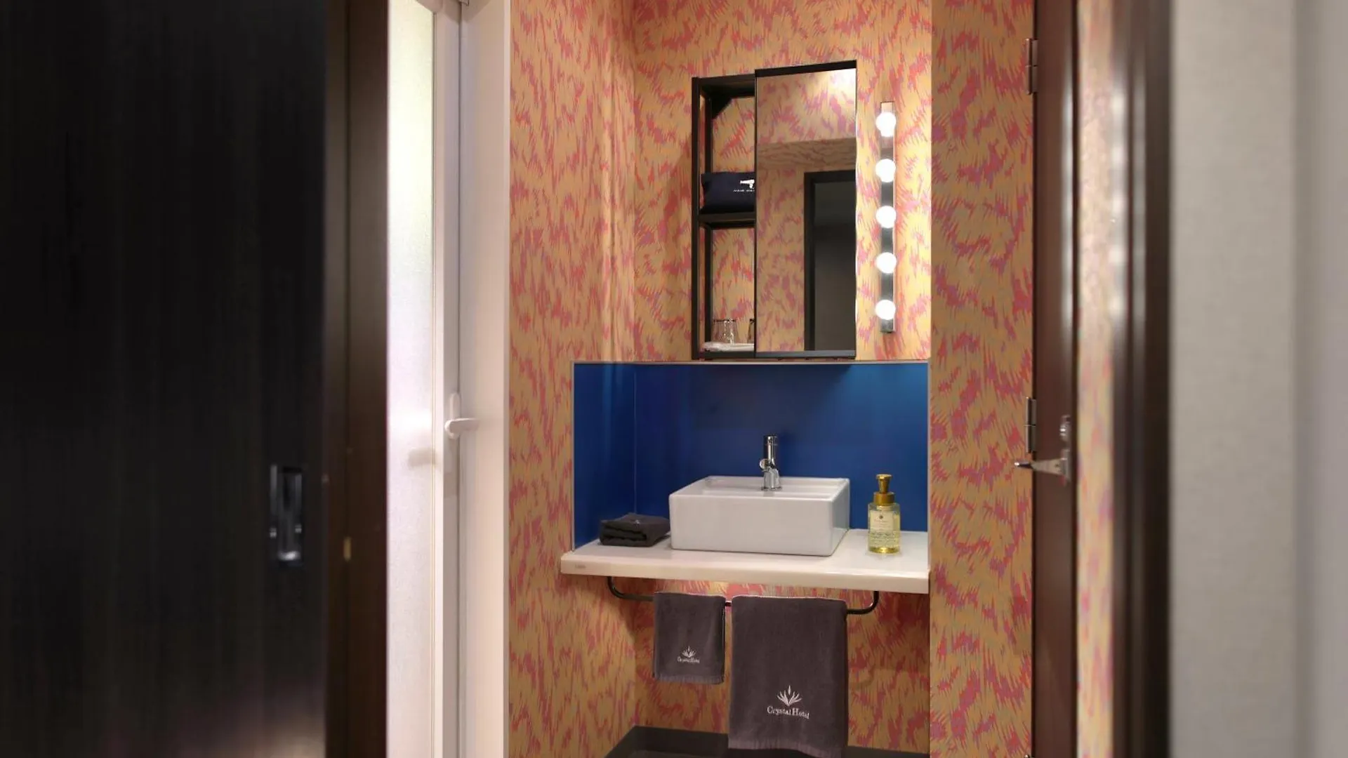 Nipponbashi Luxe Hotel Osaka