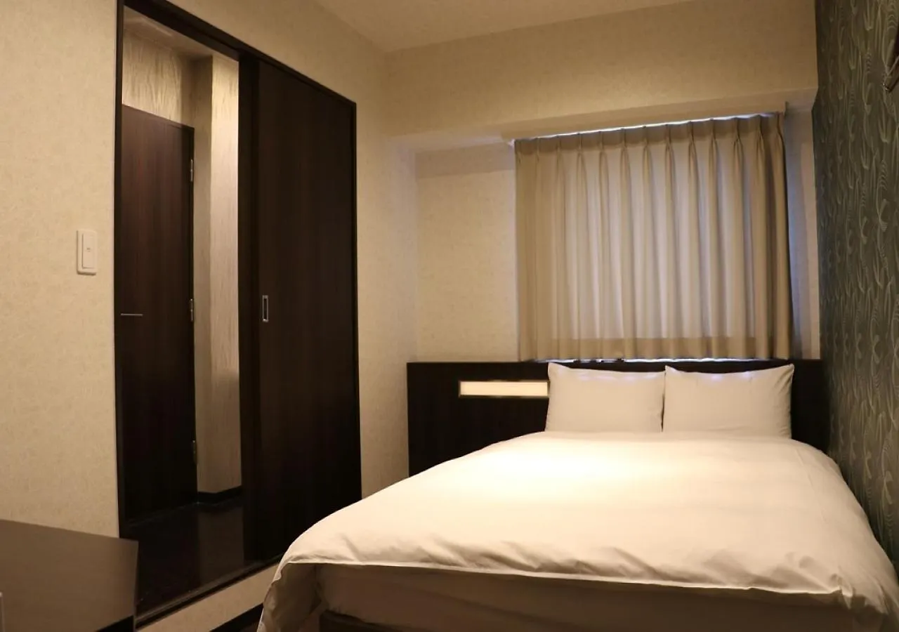 Nipponbashi Luxe Hotel Osaka 4*,